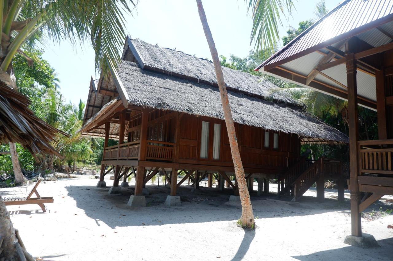 Wakatobi Patuno Diving And Beach Resort By Sahid Wanci Exteriér fotografie