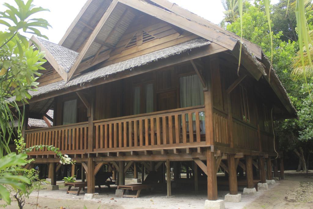 Wakatobi Patuno Diving And Beach Resort By Sahid Wanci Exteriér fotografie